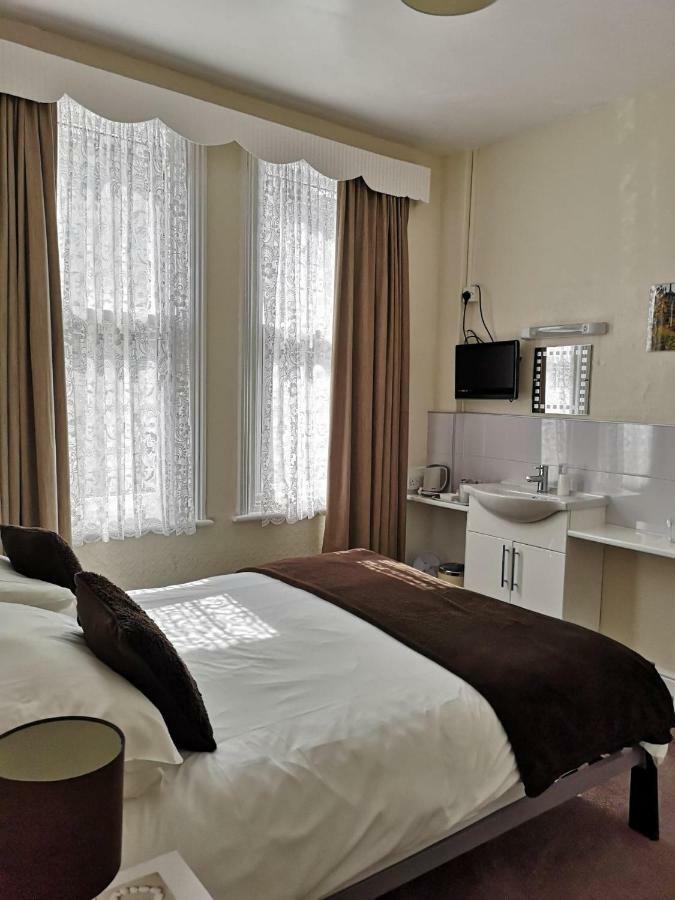 Sylvern House Hotel Scarborough Exterior foto